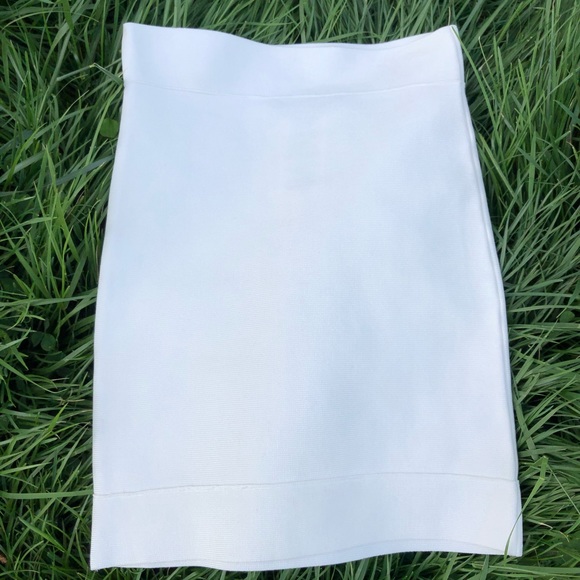 BCBG Gardenia White Bandage Skirt - Picture 3 of 6